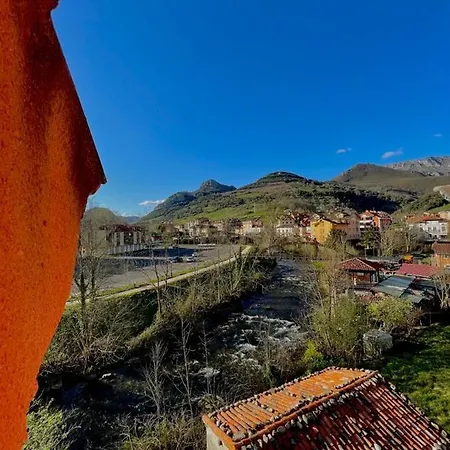Hotel Rural El Torrejon Arenas De Cabrales